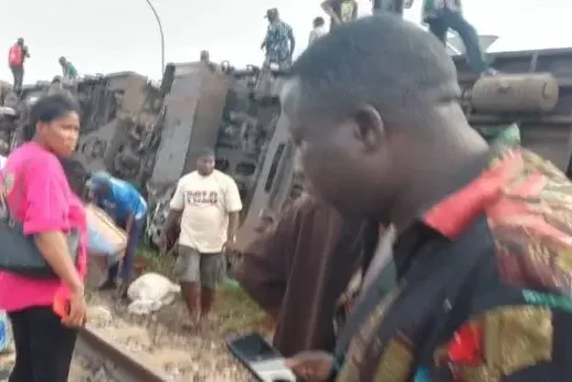 Three Die, 35 Injured as Warri-Itakpe Train Derails