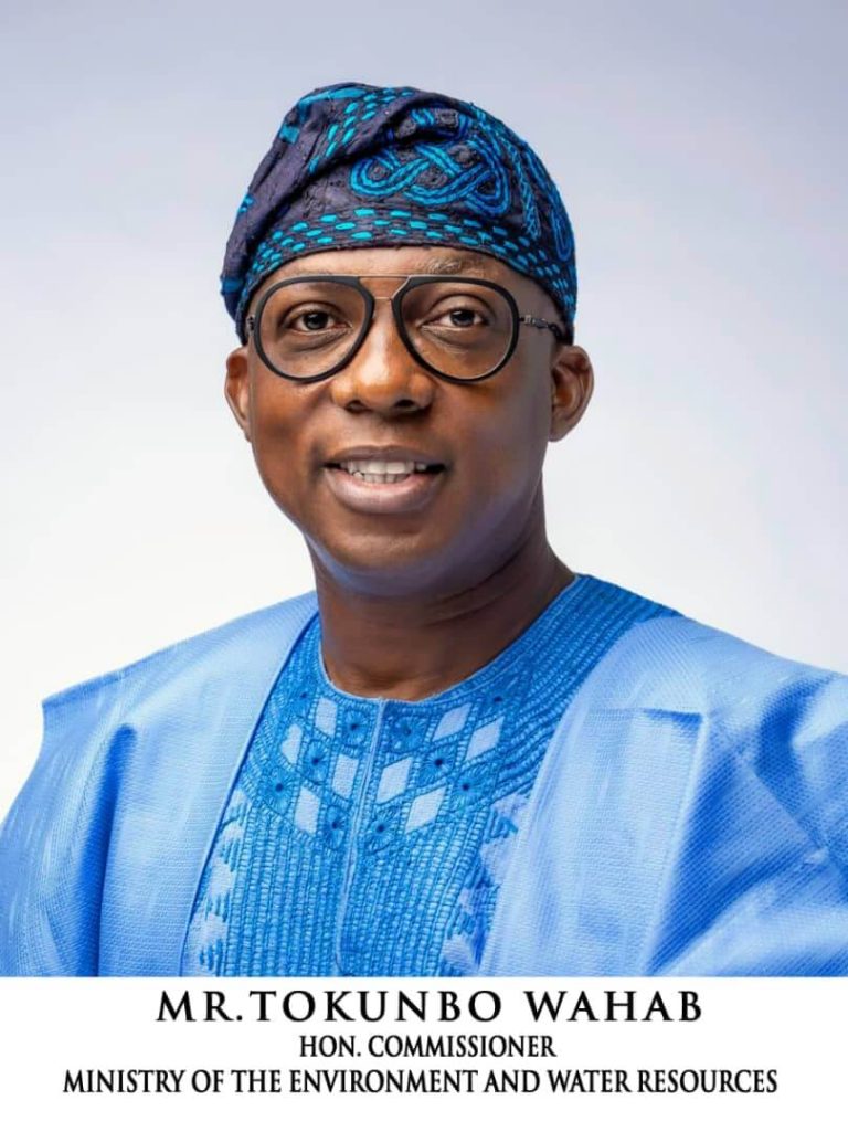 Lagos Shuts Oshodi Market Over Attack on Sanitation Officers