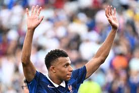 Mbappé Extends Scoring Streak as France, Norway, Mexico Reach Quarter-Finals