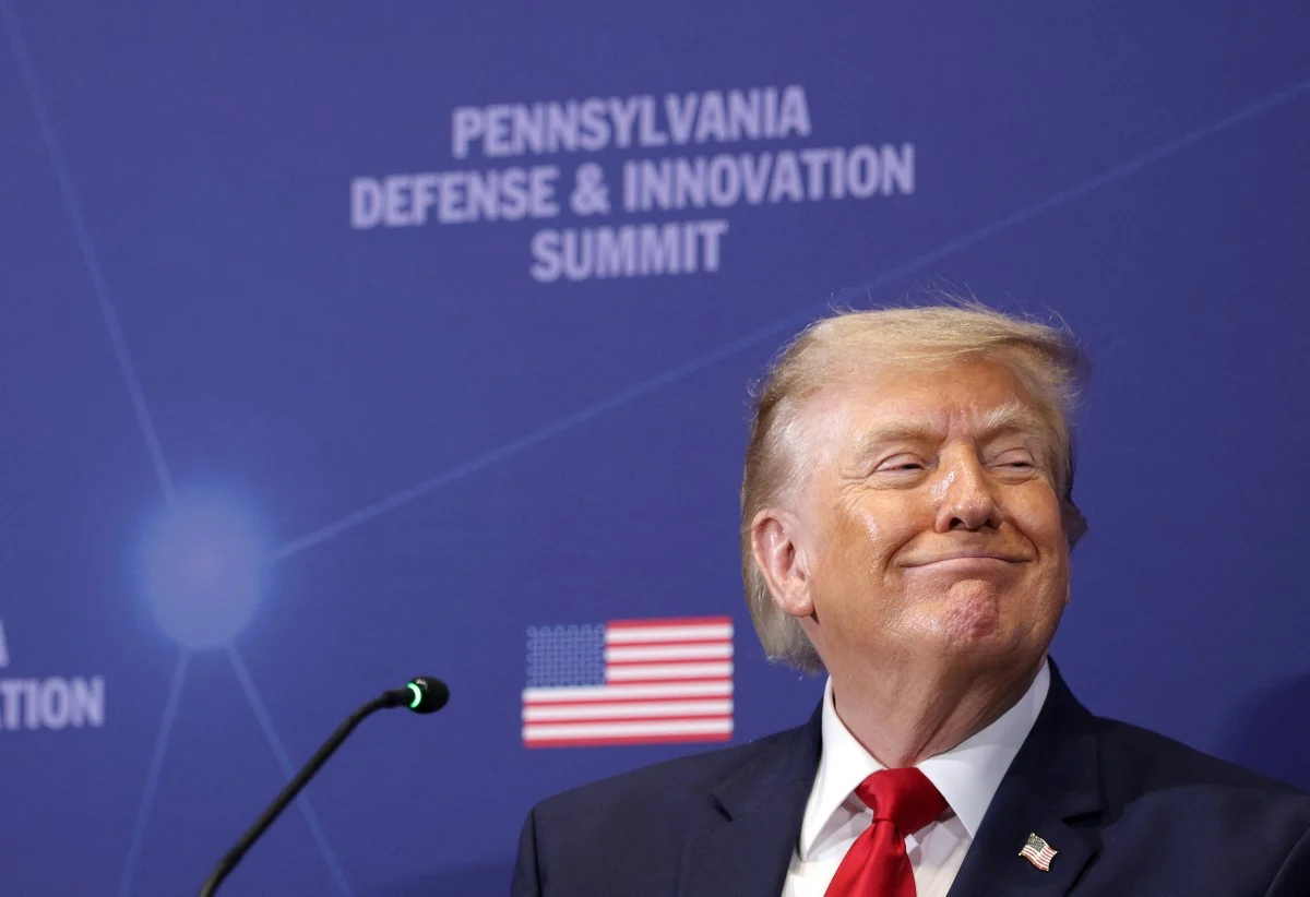 Trump Limits Foreign Students to Four-Year US Stay