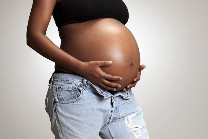 Heavy Coffee Consumption During Pregnancy May Slow Baby's Growth — Experts