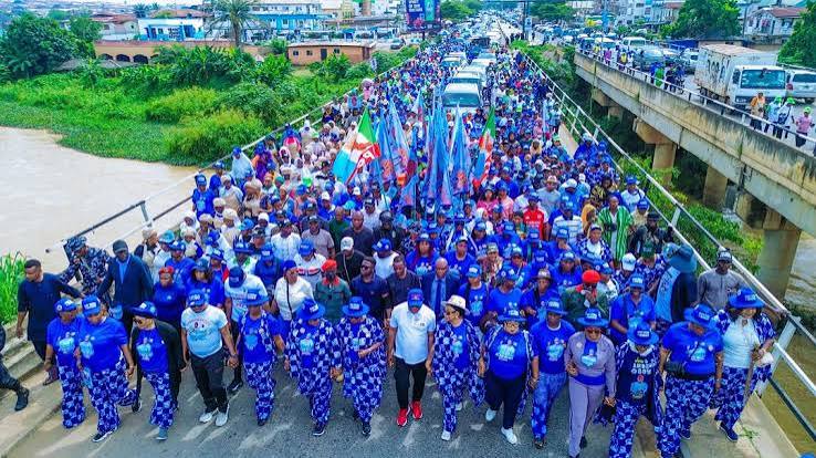 Osun Election: Oyetola's Wife Mobilises 10,000 Female Canvassers for Oyebamiji