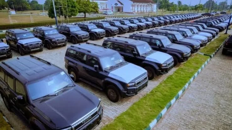 FG Budgets ₦963bn for SUVs, Empowerment Projects Despite Rising Borrowing Burden