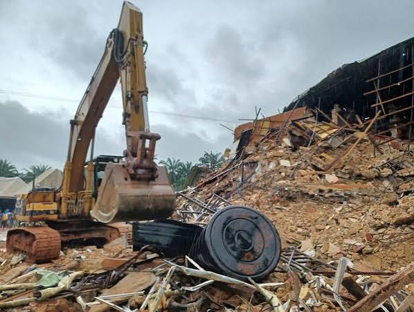 Many Feared Trapped as Three-Storey Student Hostel Collapses in Anambra