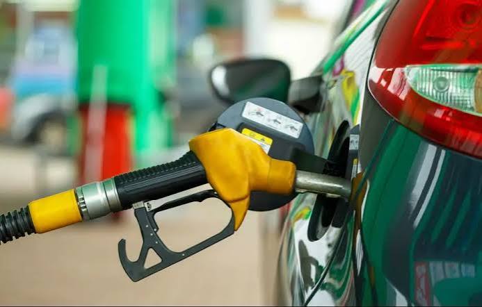 FG, Labour Disagree Over Fuel Subsidy Removal Savings
