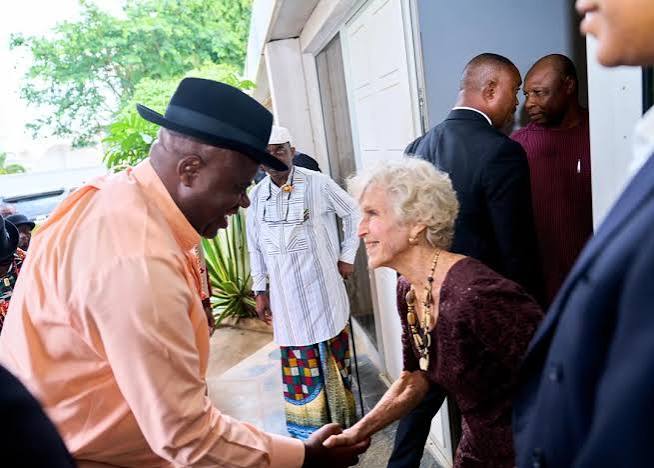 Diri Pays Condolence Visit to Family of Late Ex-Minister Turner Isoun