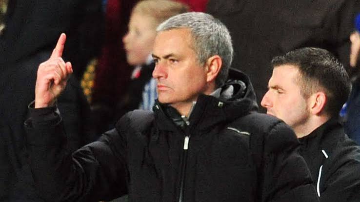 Mourinho Reveals He Signed Man United Deal Before Joining Chelsea