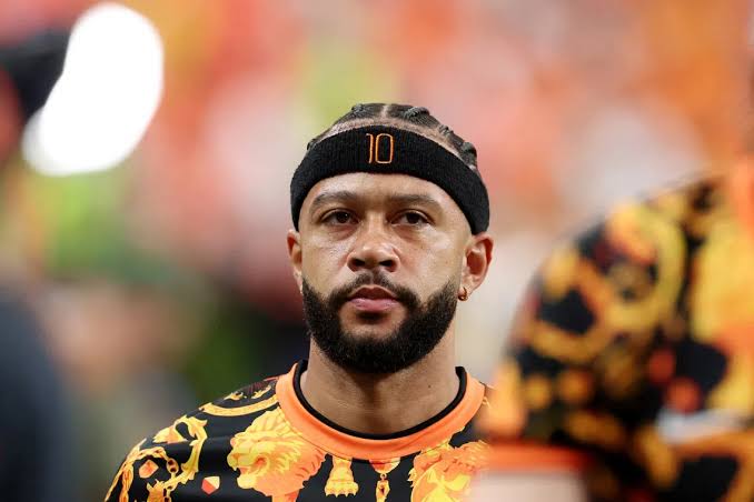 Corinthians Broke Agreement, Depay Fumes Over Contract U-Turn