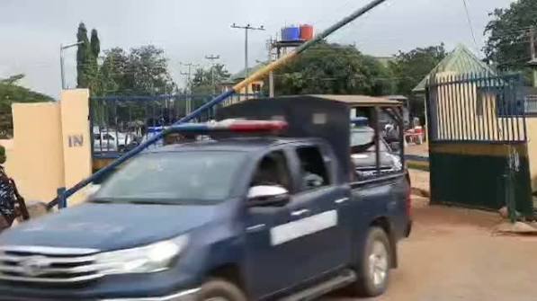 OsunDecides2026: Armed Security Operatives, 10 Hilux Vehicles Block Assembly Speaker’s Residence