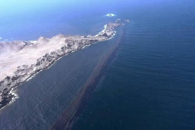 Iran blames US presence for Gulf pollution after oil spills