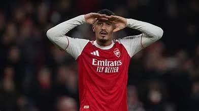 Arteta Confirms Arsenal Seeking Replacement for Injured Saliba, EPL Begins Friday