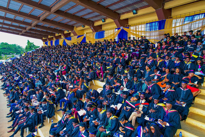 Babcock VC Urges Graduating Students to Embrace New Opportunities