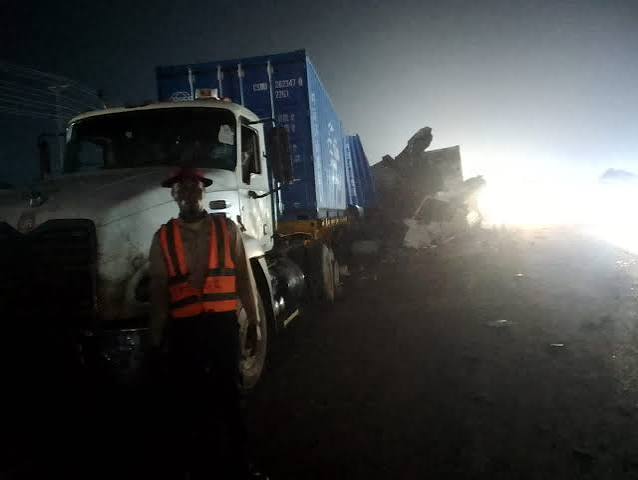 Seven Killed in Multiple Crashes at Kara-Ibafo, FRSC