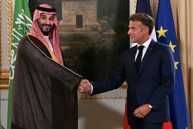 Saudi Arabia to Invest $7bn in Theme Parks Near Paris