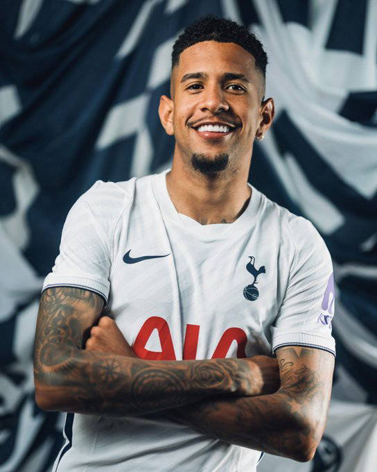 Tottenham Sign Savinho From Man City for £75m