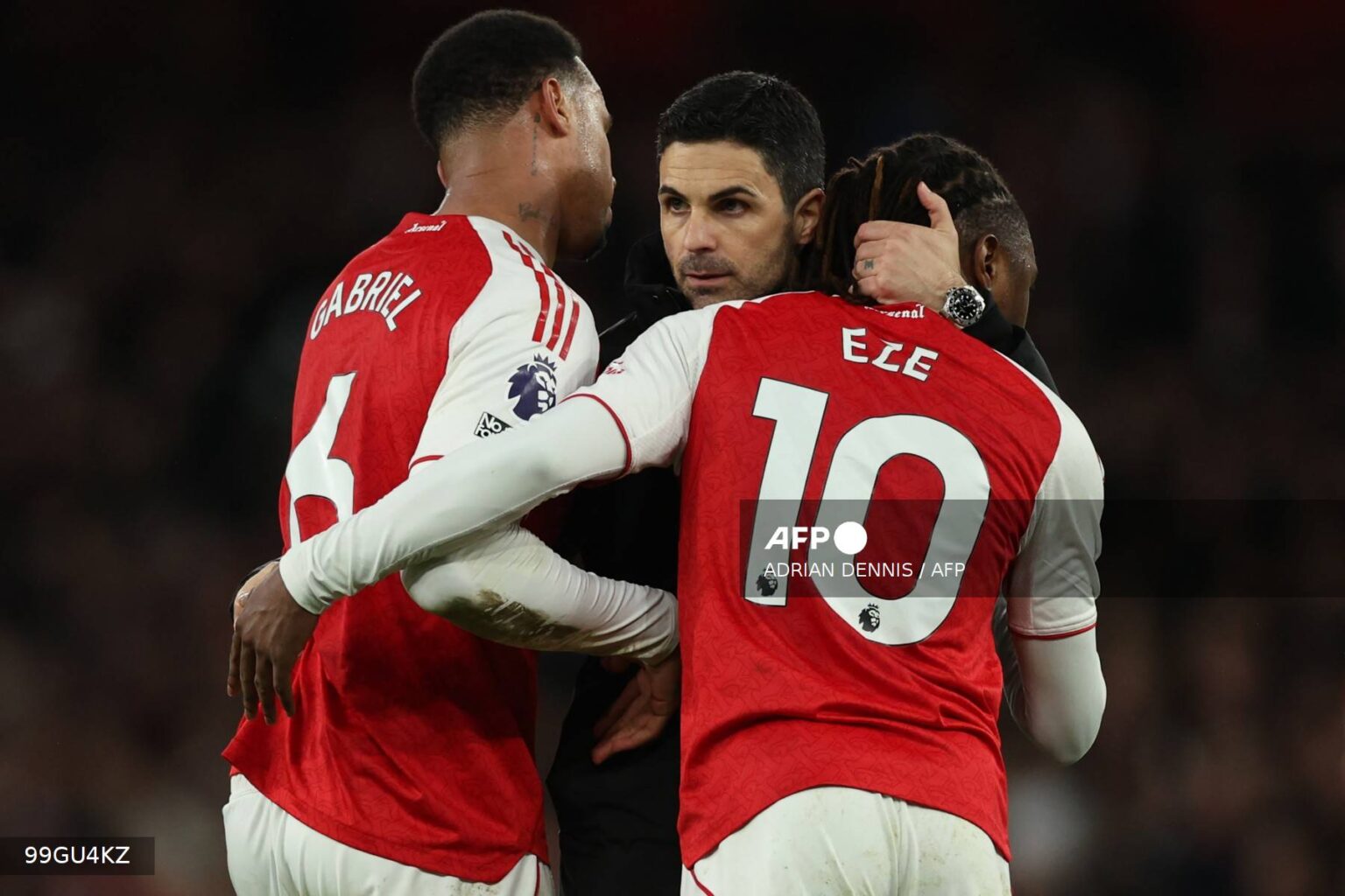 EPL: Arsenal Brace For Chelsea Test As Spurs Seek Spark