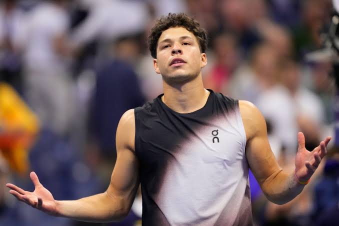 Shelton Defeats Tiafoe to Reach US Open Final