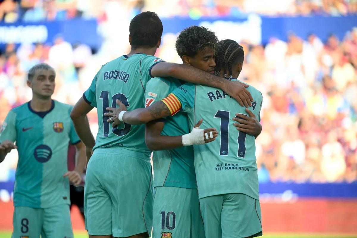 La Liga: Yamal Double Helps Barca Edge Levante 4-2