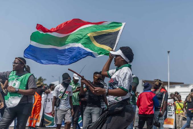 Foreign Nationals Targeted in South Africa’s Extortion Explosion