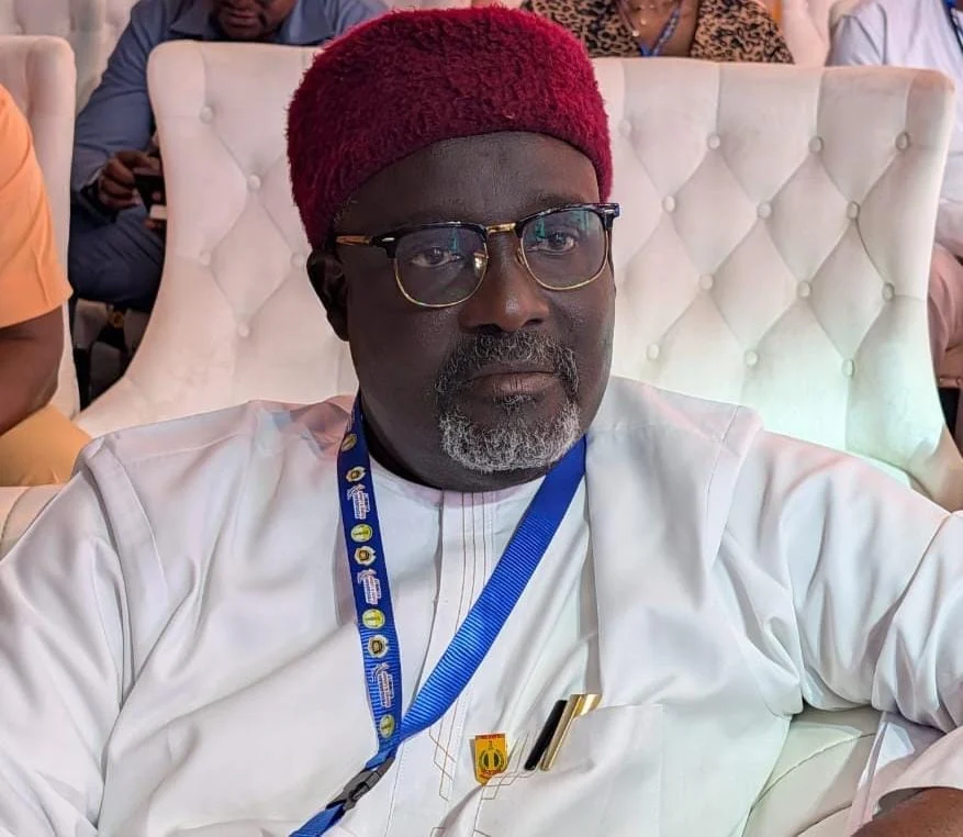 Ex-Labour Leader Seeks Oil Buffer to Stabilise Petrol Prices