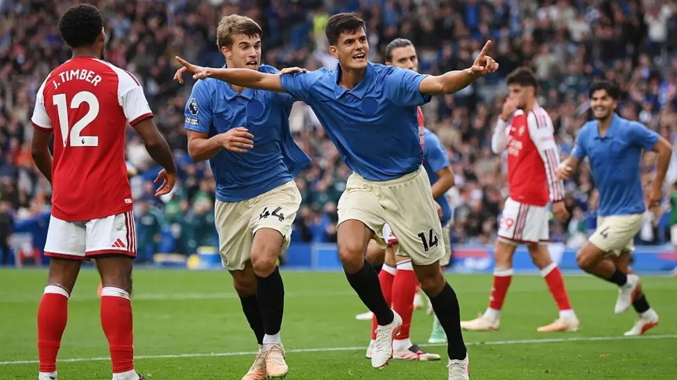 EPL: Arsenal Suffer First Defeat of Season as Brighton Win 3-0