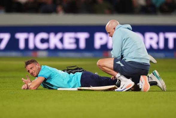 Buttler Ruled Out of England’s Pakistan Tour with Hamstring Injury