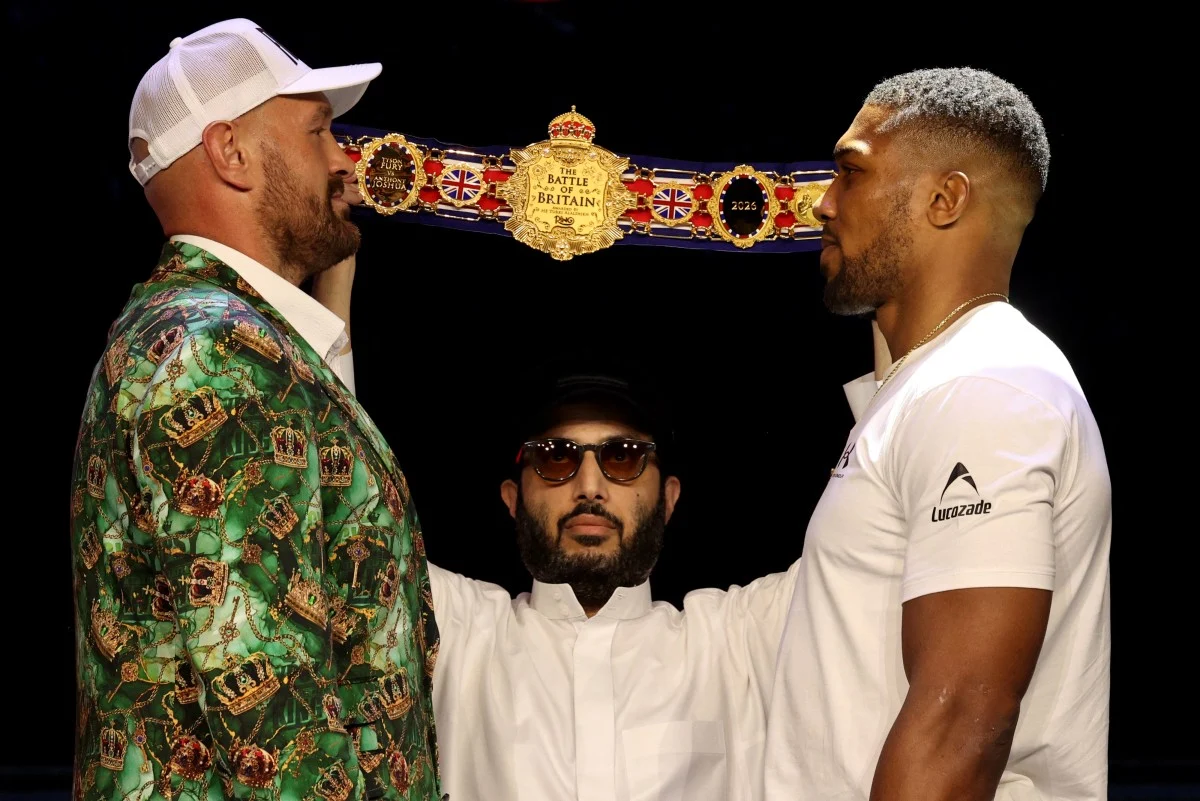 Fury to Invite Trump to Lead Ring Walk Before Joshua Fight