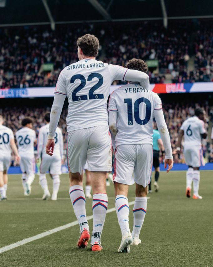EPL: Crystal Palace Come Back to Beat Forest; Hull Draw with Everton