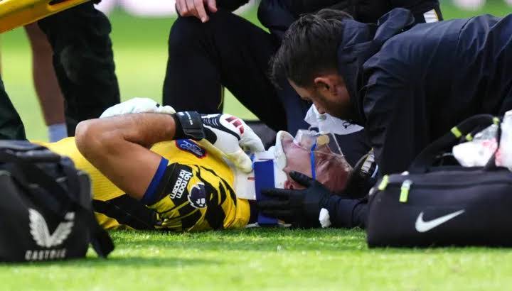 Chelsea Goalkeeper Martínez Targets Return Within Weeks After Surgery