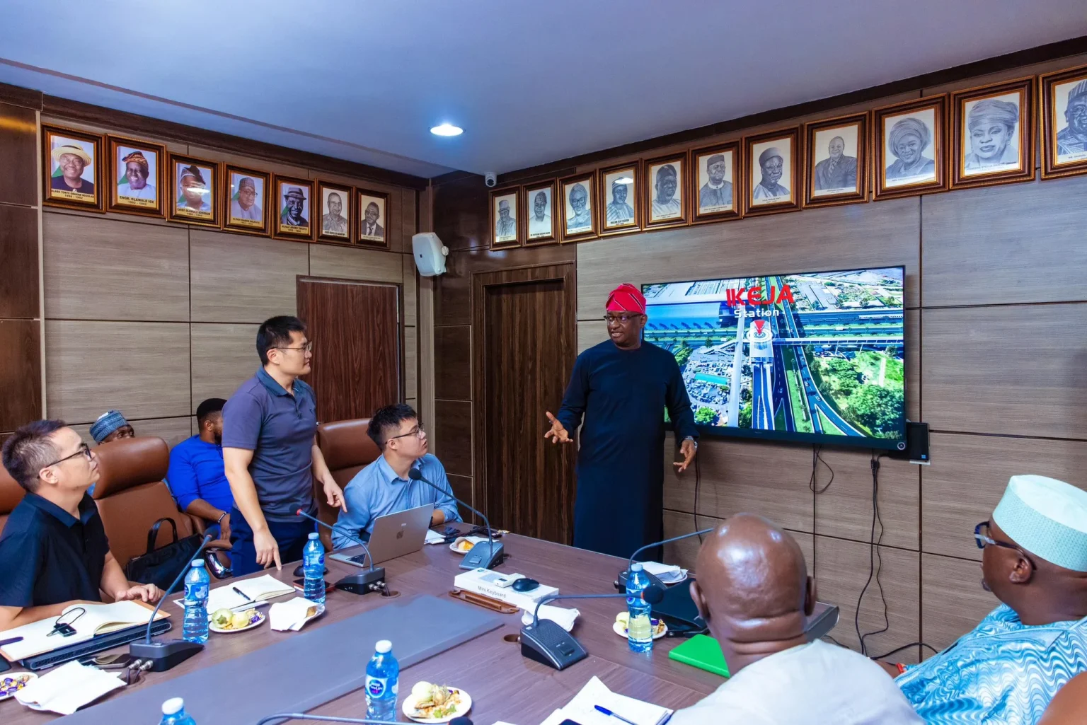 Keyamo Approves Design for Lagos Airport Monorail Project