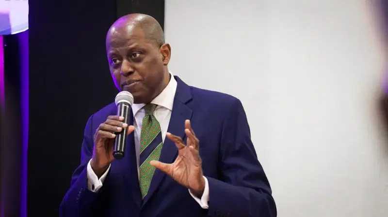 Cardoso Reaffirms Commitment to Orthodox Monetary Policy, Transparency